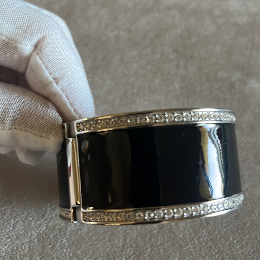 Bangle - Picture 5 of 5